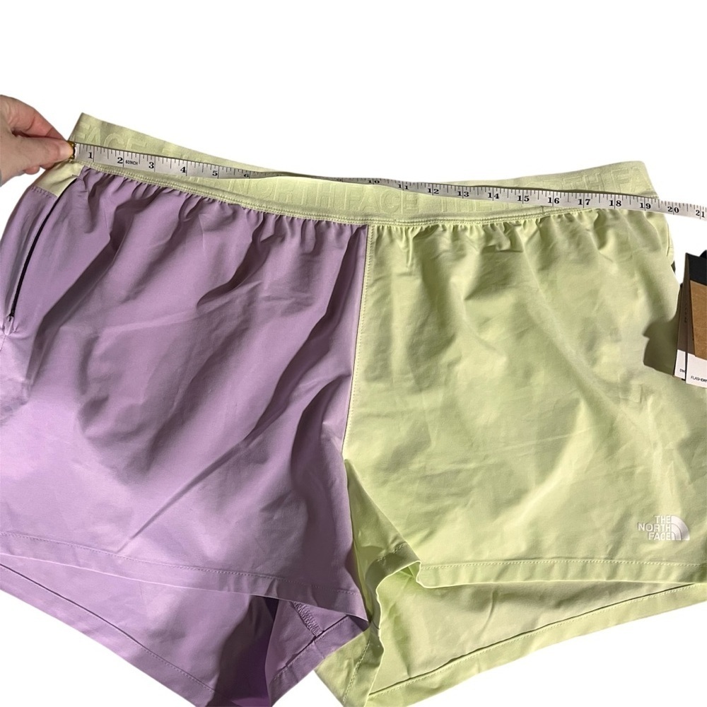 The North Face NEW Wander Short in Lupin and Limecream XXL - Picture 3 of 12
